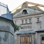 Blick zum Eingang der ehemaligen Kammerlichtspiele