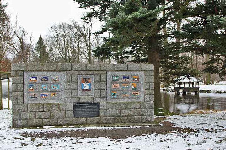 Ziermauer im Erholungszentrum